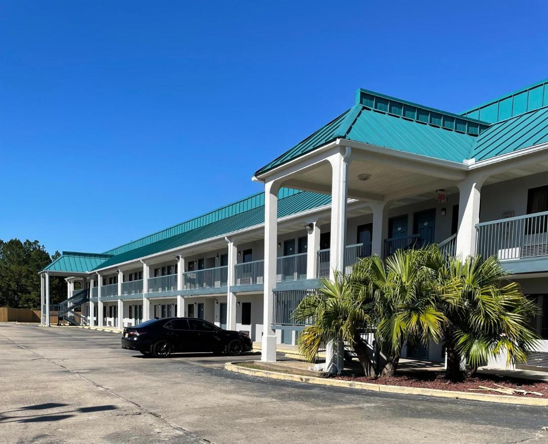 Baymont By Wyndham Biloxi - Ocean Springs Motel Luaran gambar