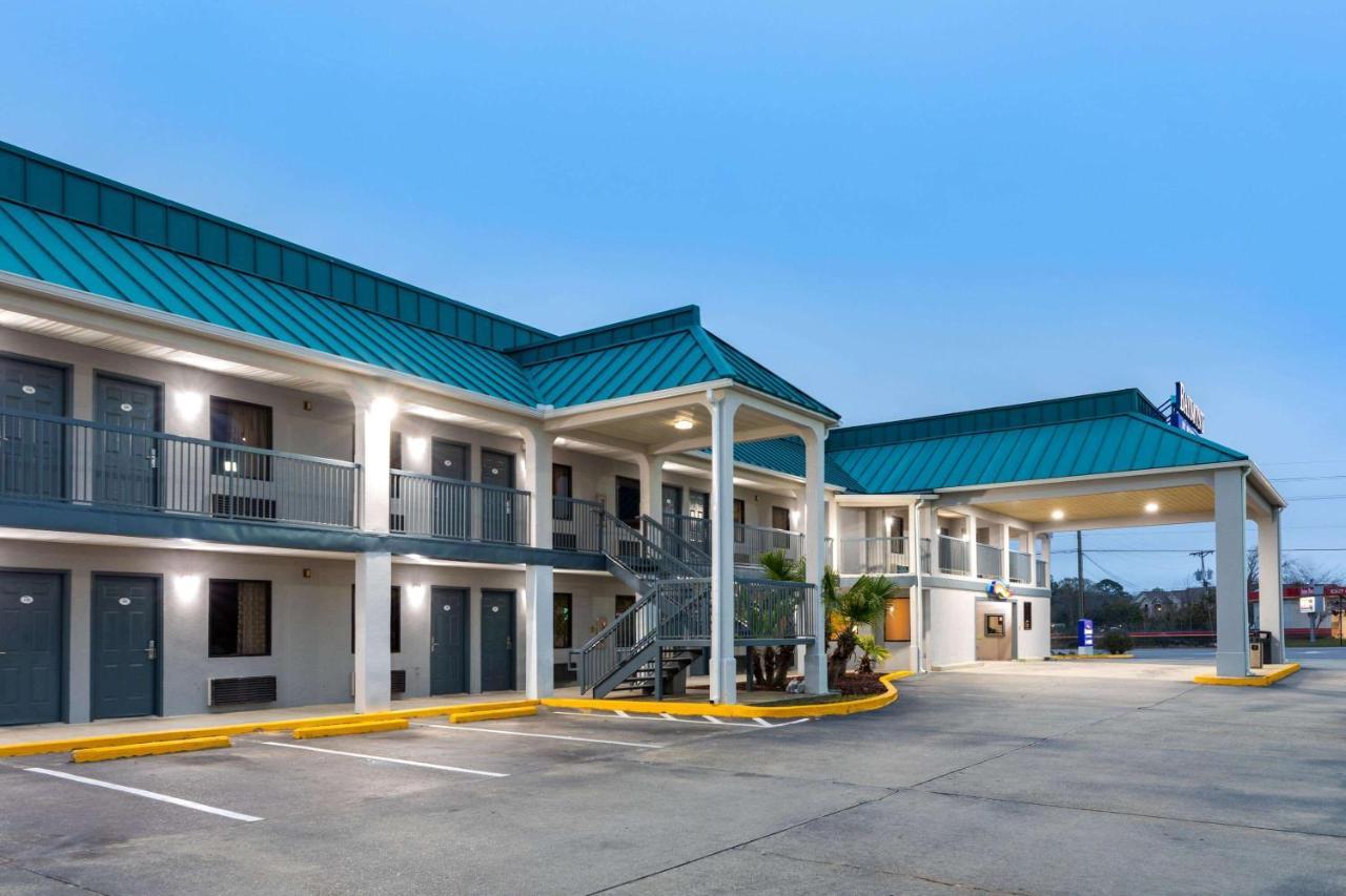 Baymont By Wyndham Biloxi - Ocean Springs Motel Luaran gambar