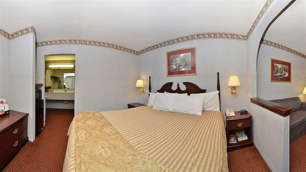 Baymont By Wyndham Biloxi - Ocean Springs Motel Luaran gambar